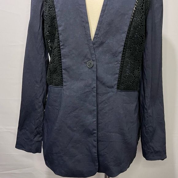 Elie Tahari Bonnie Blue Linen Blend Floral Crochet Lace Panel Blazer Size 8 - Picture 4 of 8